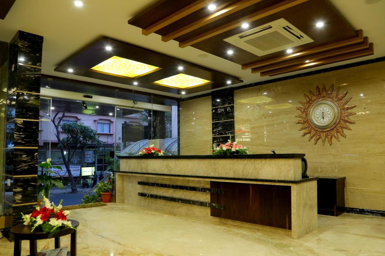 Hotel U.T.Elegance Bangalore Exterior photo